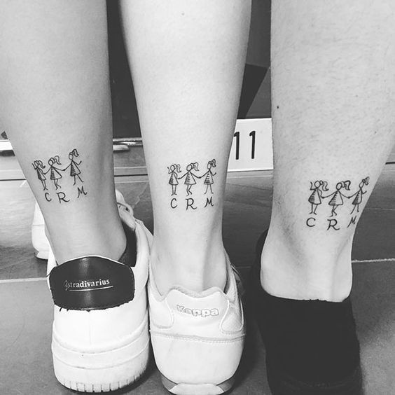 40+ Unique Tattoo Designs For Women And Their Best Friends